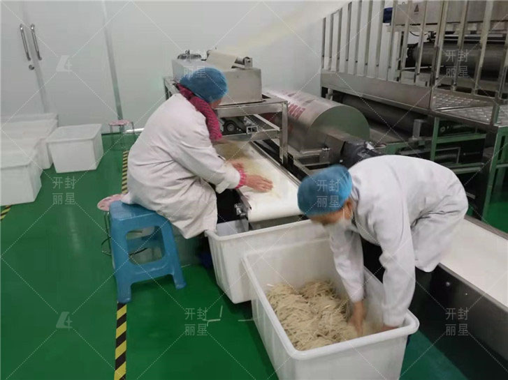 红薯粉条加工机设备图片 粉条机设备厂家918搏天堂机械